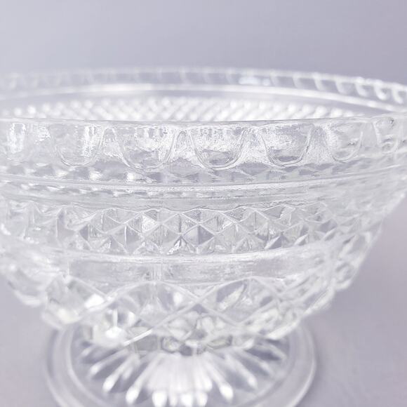 Vintage Anchor Hocking Wexford Cut Glass Crystal Candy Dish with Lid 7" Tall - Picture 6 of 10